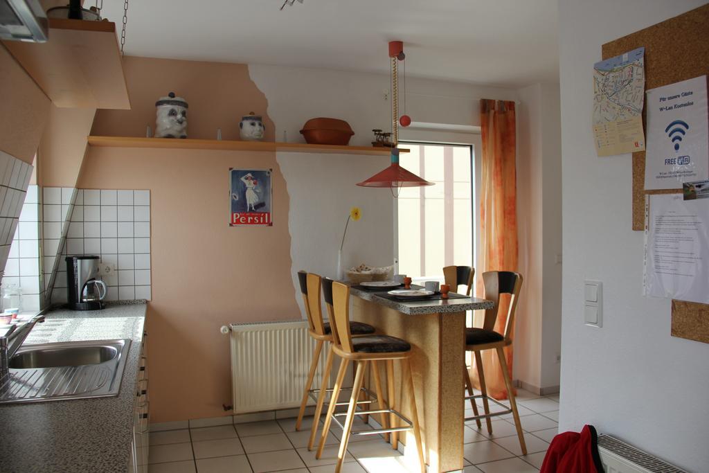 Ferienwohnung Weber-Rolinger Andernach Szoba fotó