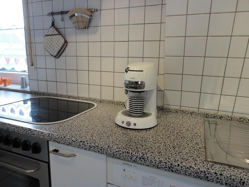 Ferienwohnung Weber-Rolinger Andernach Szoba fotó