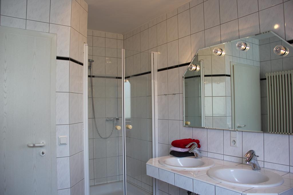 Ferienwohnung Weber-Rolinger Andernach Szoba fotó