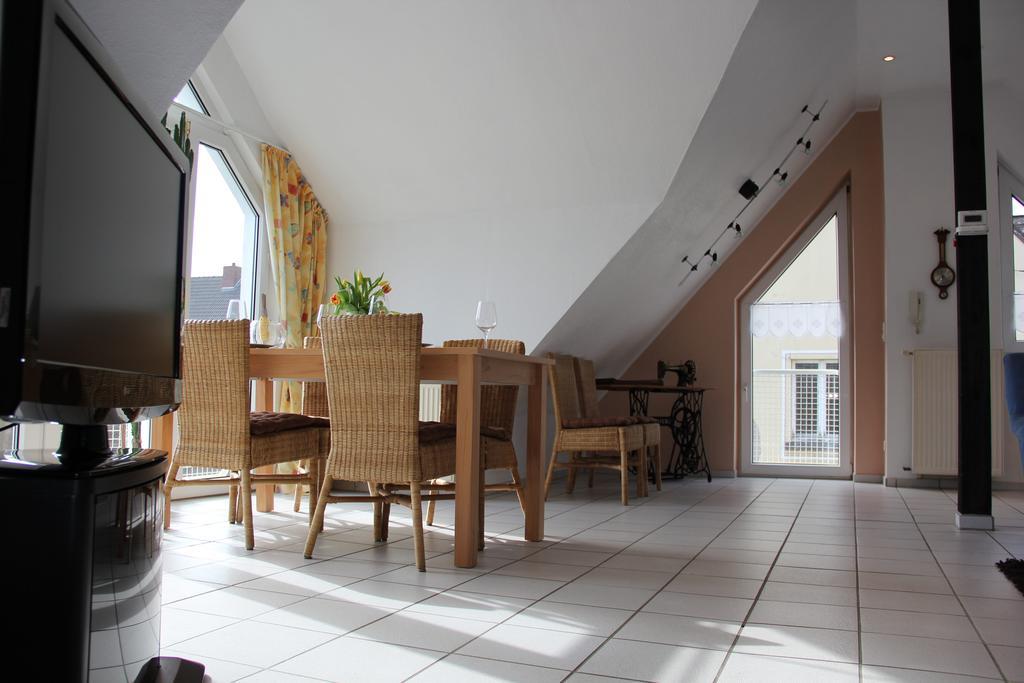Ferienwohnung Weber-Rolinger Andernach Szoba fotó
